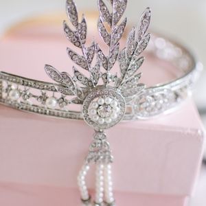 Babeyond 1920's flapper headband